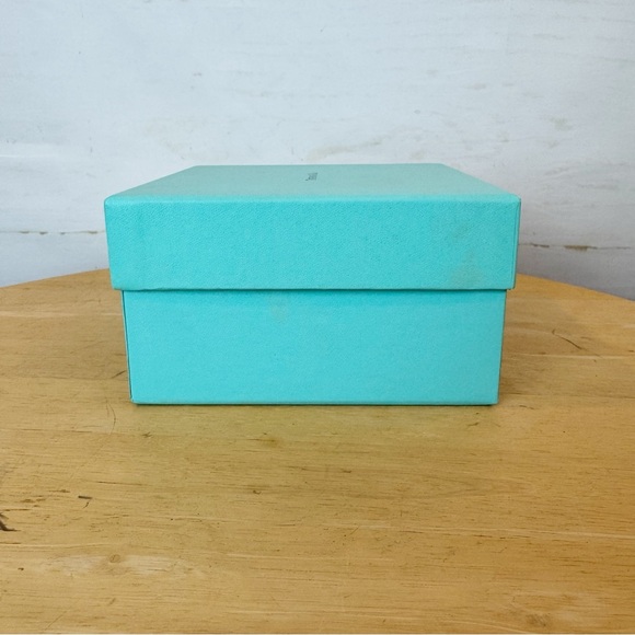 Tiffany & Co. | Empty Square Box - Picture 6 of 8